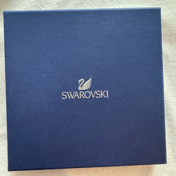 Swarovski Necklace - Picture 3 of 5